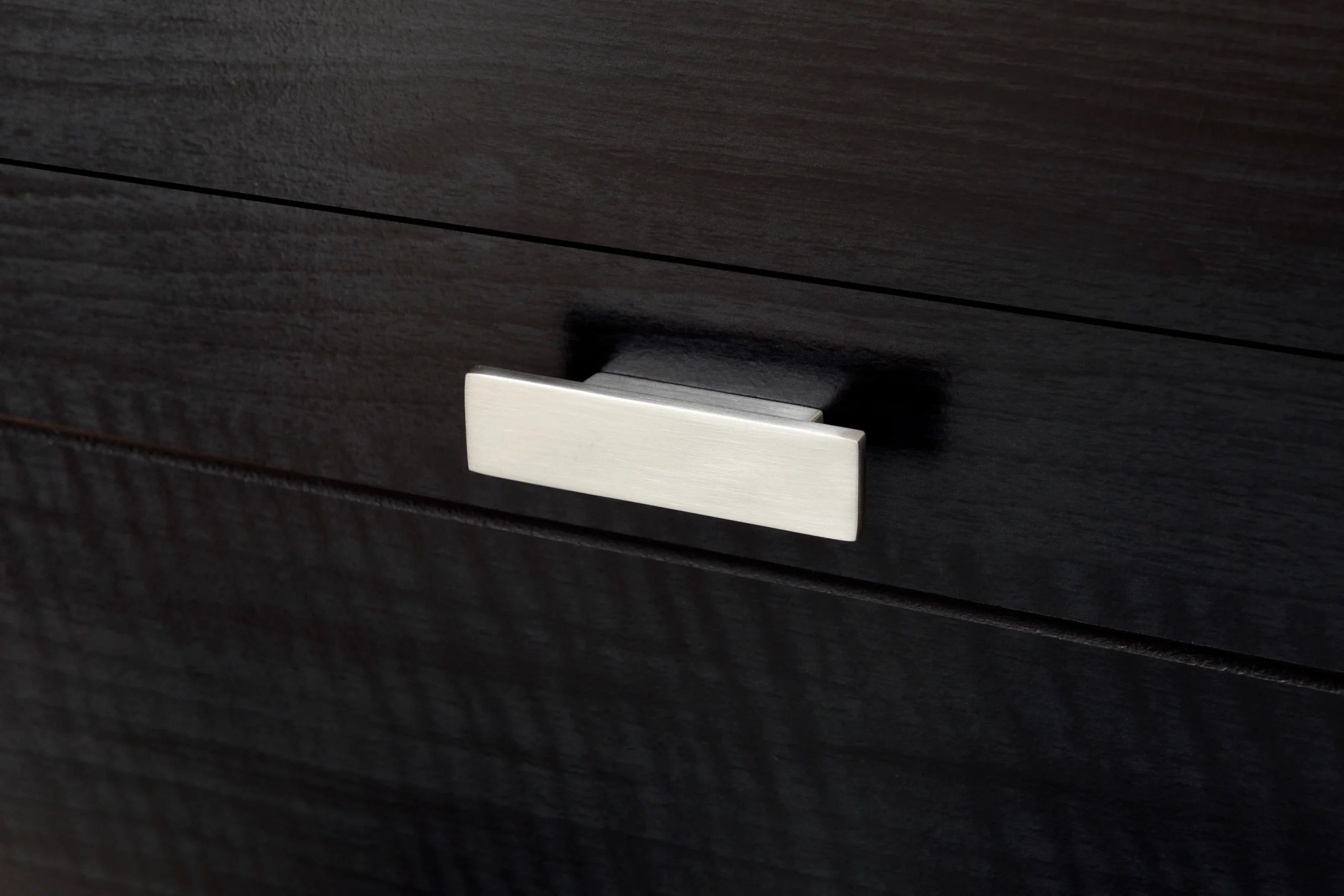 Commode 4 tiroirs Reevo-Chêne noir – Image 5