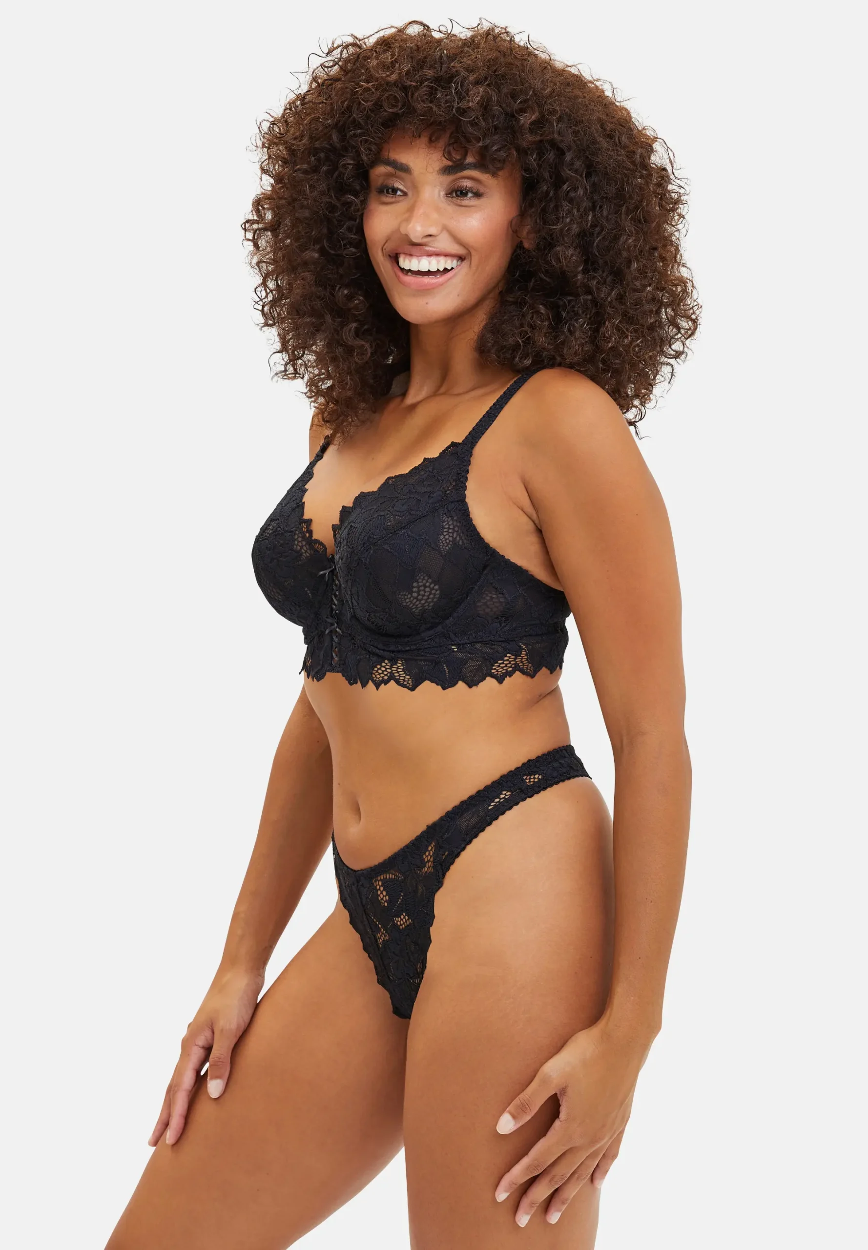 String Arum Noir – Image 5